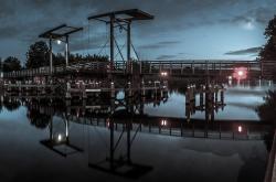 探索美讯在线，连接世界的新桥梁