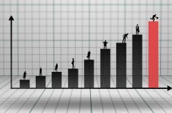 纸质保单，传统与现代的桥梁