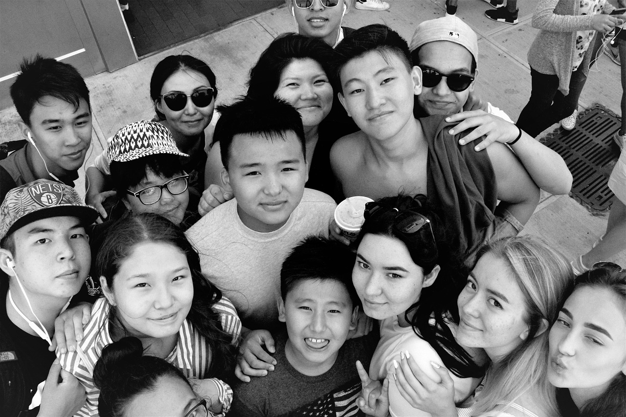 中国黄金市场动态，今日价格表及投资分析