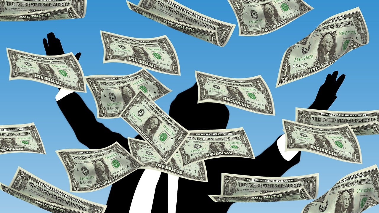 财经快车道，今日经济新闻头条解读