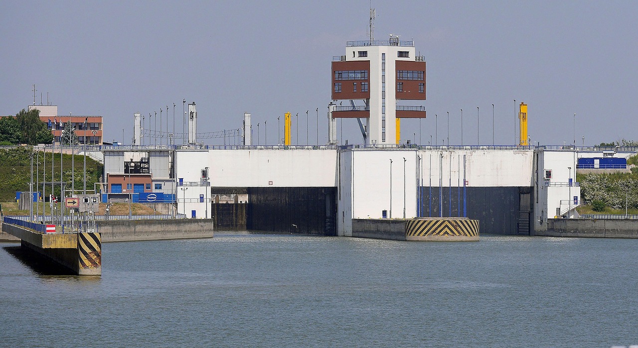 探索中联重科股吧，投资者的交流乐园