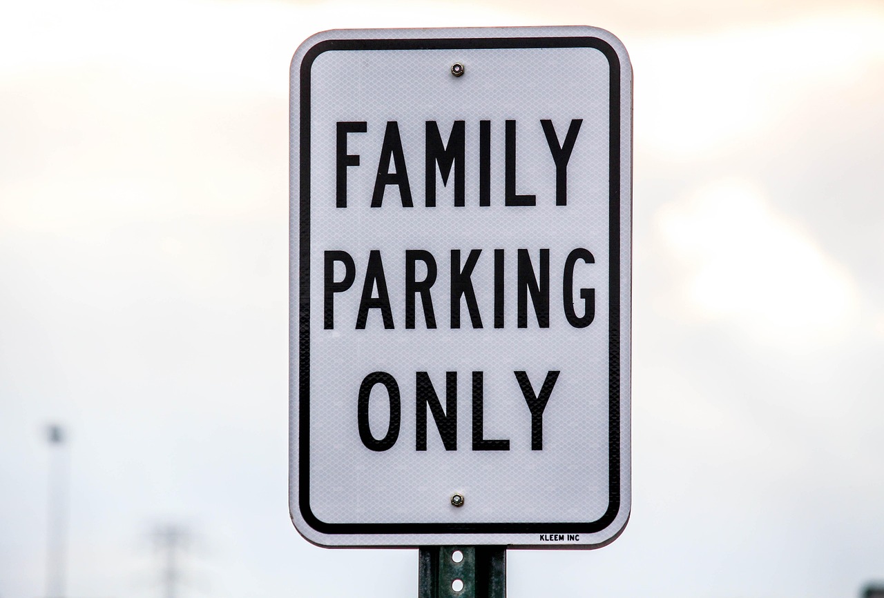 熊猫金控，金融界的国宝，守护您的财富安全