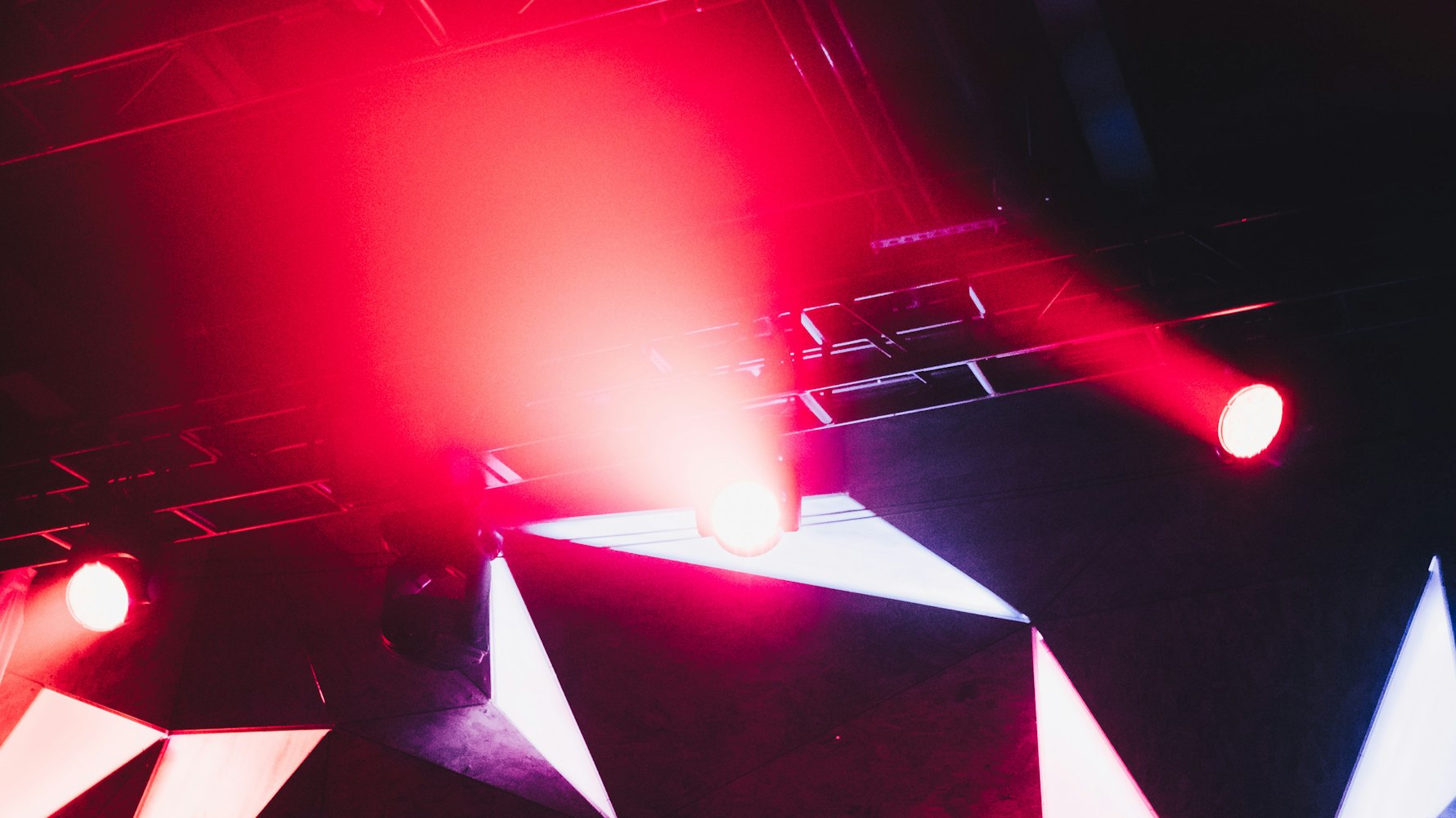 周杰伦新歌火到全国文旅圈——音乐与旅游的完美融合